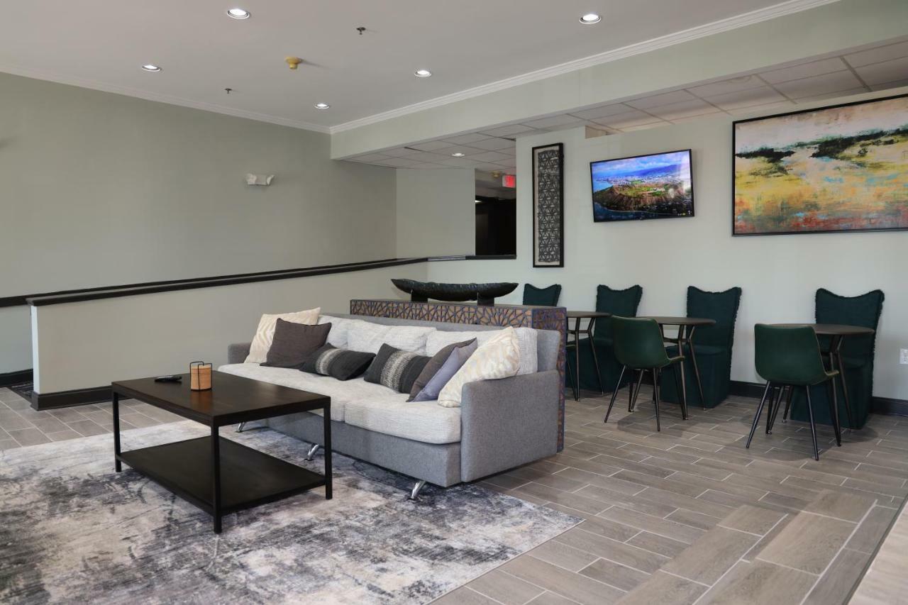 Super 8 By Wyndham High Point/Greensboro Zewnętrze zdjęcie